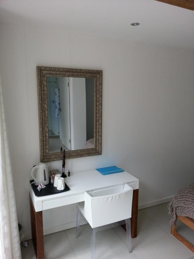 Lemon Tree Cottage ケープタウン エクステリア 写真